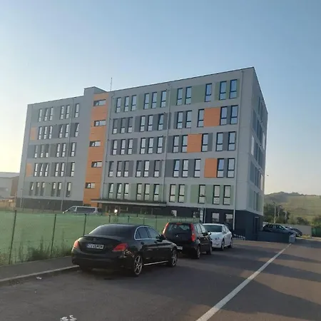 Apartamento Alexia's Near Airport Cluj-Napoca